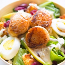 pan fried scallop salad with eggs