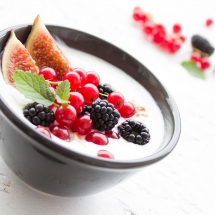 greek yogurt with berries, acai, and figs